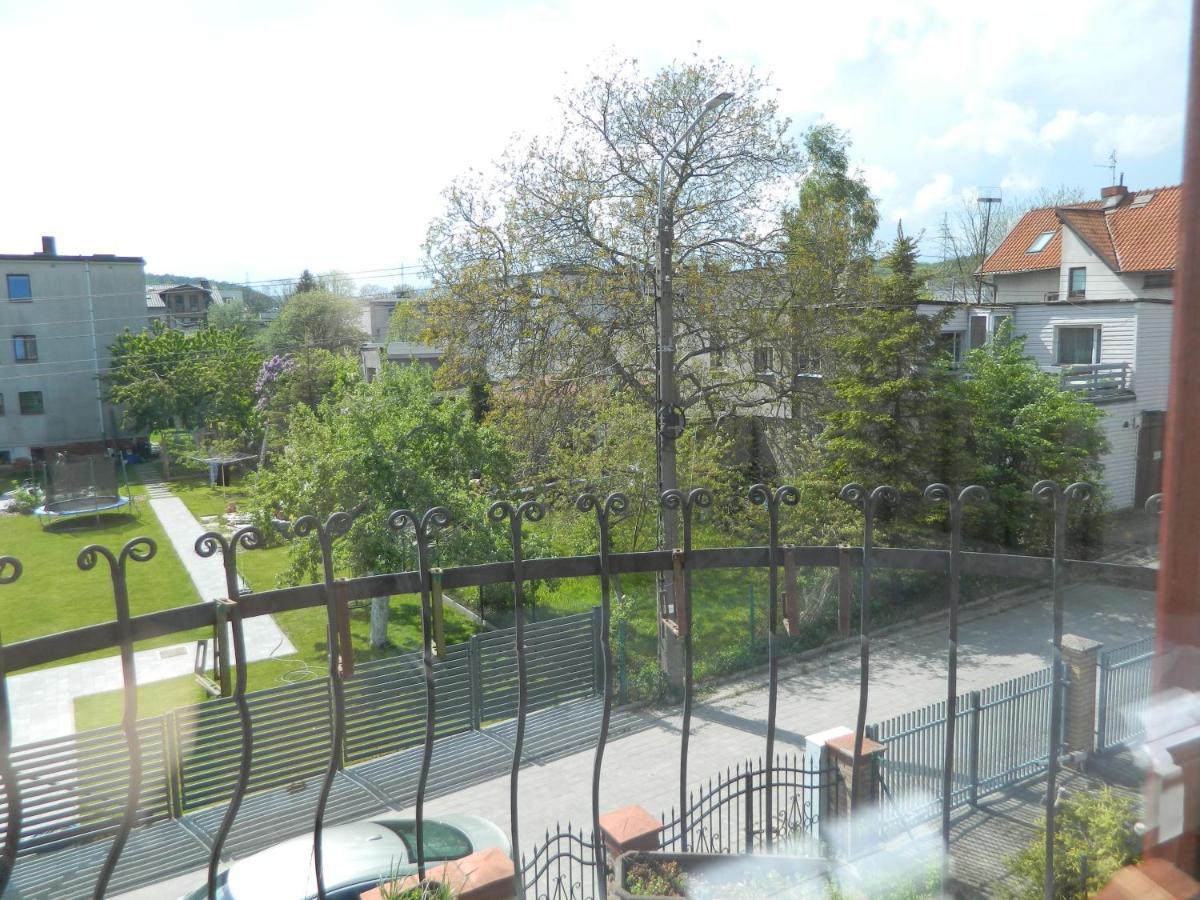 Dom Wypoczynkowy Rybnicka - Apartamenty กดิเนีย ภายนอก รูปภาพ