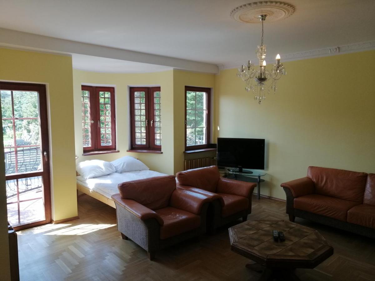 Dom Wypoczynkowy Rybnicka - Apartamenty กดิเนีย ภายนอก รูปภาพ