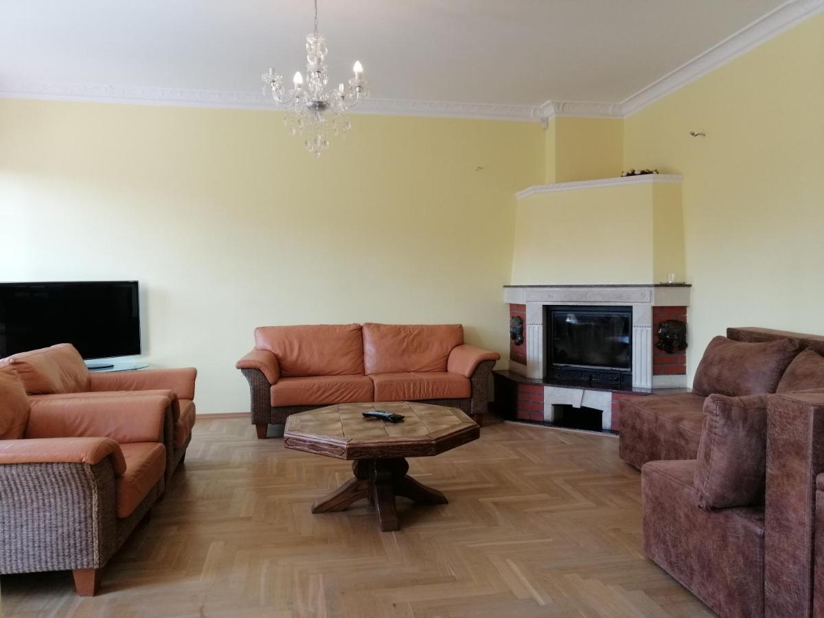 Dom Wypoczynkowy Rybnicka - Apartamenty กดิเนีย ภายนอก รูปภาพ