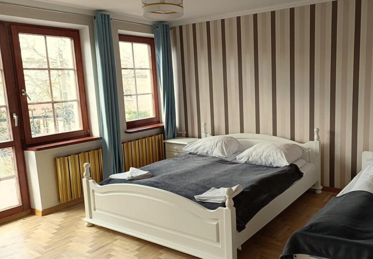 Dom Wypoczynkowy Rybnicka - Apartamenty กดิเนีย ภายนอก รูปภาพ