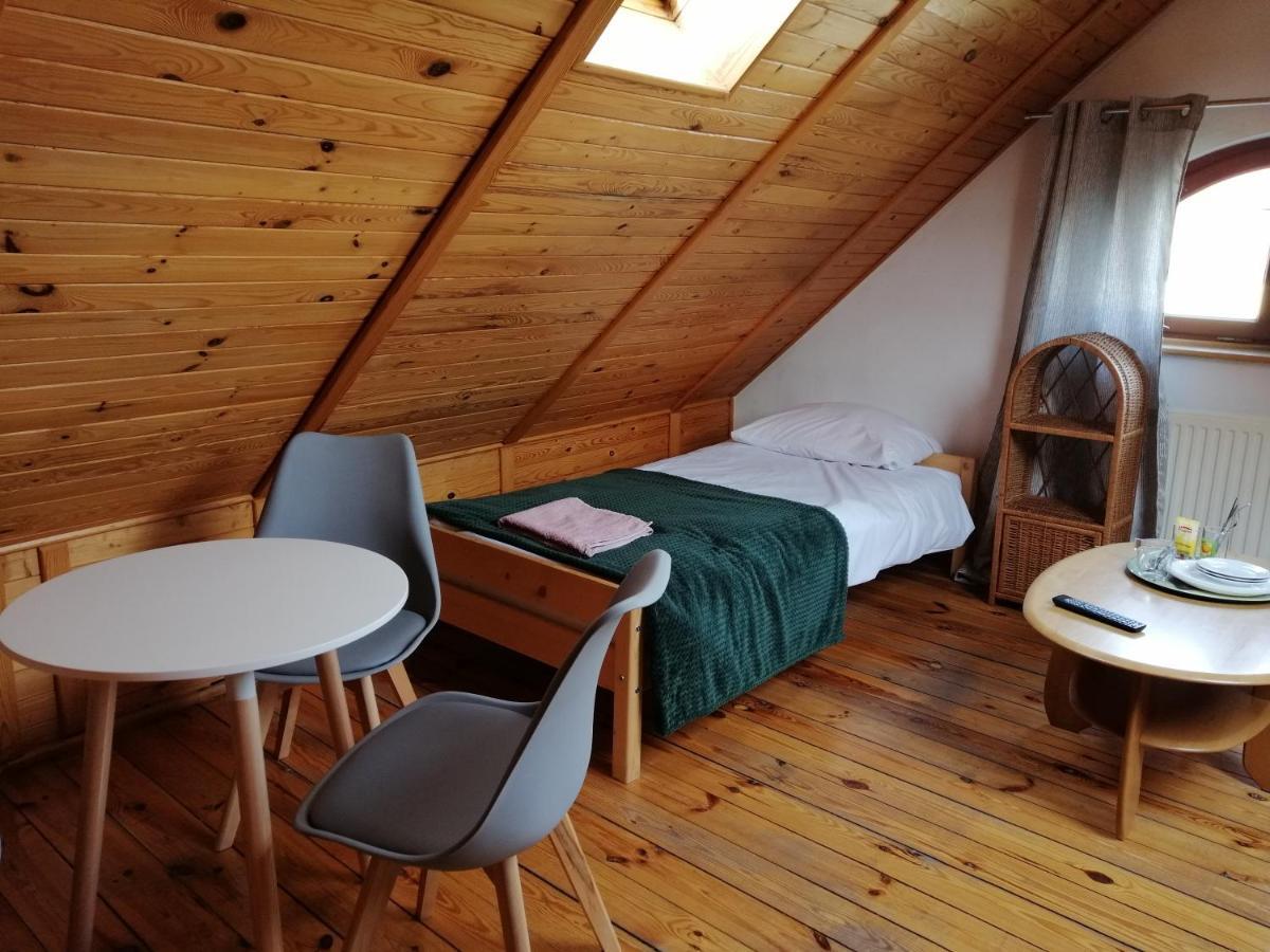 Dom Wypoczynkowy Rybnicka - Apartamenty กดิเนีย ภายนอก รูปภาพ